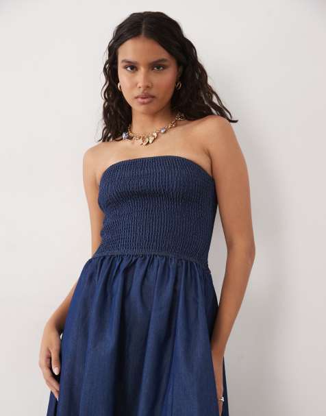 Brave Soul - Vestido midi azul añil sin tirantes con cuerpo fruncido de cambray - view 1