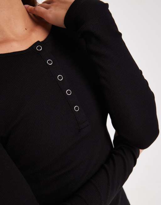 Brave Soul - Vestito corto a maniche lunghe in jersey a coste nero con bottoni, 3 di 4