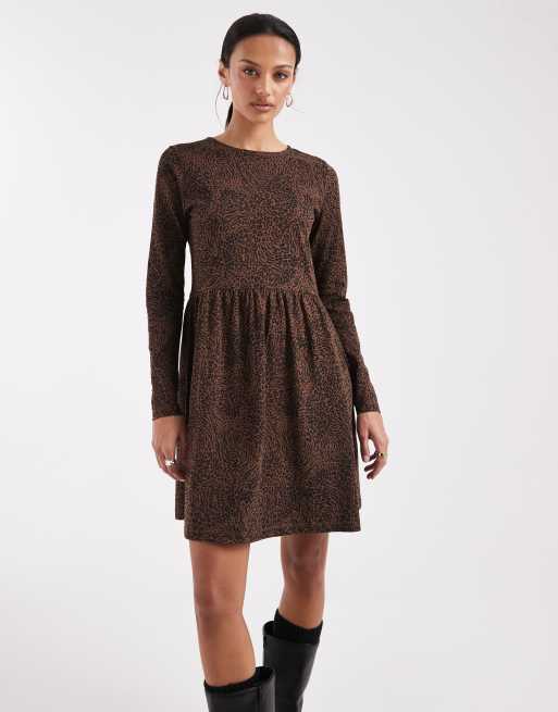 Brave Soul - Vestito corto in jersey nero e marrone con stampa animalier e vita scesa, 3 di 4