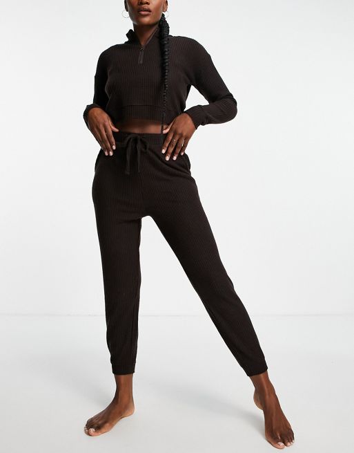Il Sarto lounge cropped hoodie and sweatpants set in black