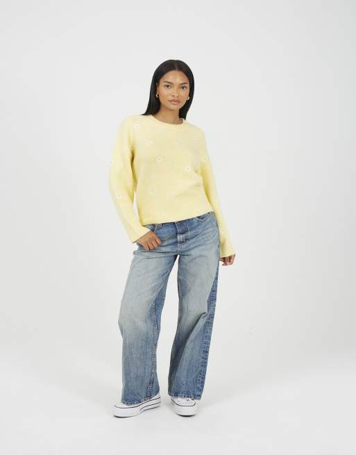 Brave Soul – Weicher Pullover in Gelb mit Rundhalsausschnitt und Gänseblümchenstickerei, 2 von 4