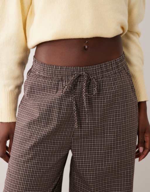 Brave Soul weite Hose mit Bindegürtel-Detail in braun-weiß kariert, 5 von 5