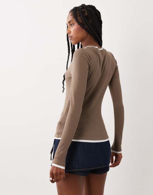 Brave Soul – Zweilagiges Langarmshirt in Mokka, 2 von 4