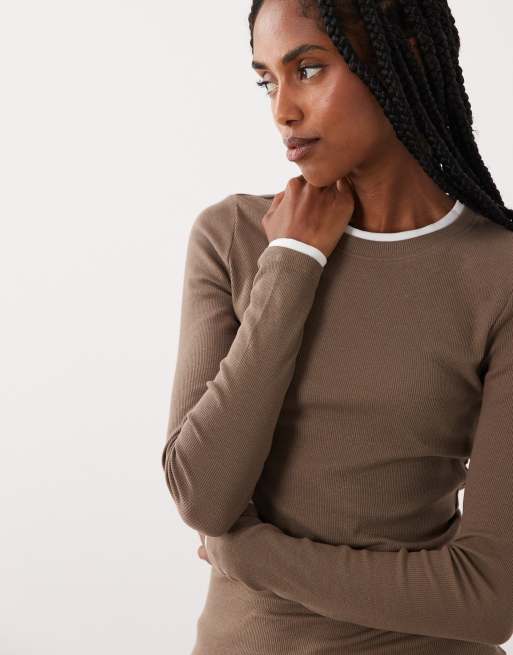 Brave Soul – Zweilagiges Langarmshirt in Mokka, 4 von 4