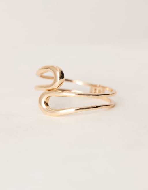 Brazalete dorado con diseño envolvente abierto de ASOS DESIGN Curve, 2 de 3