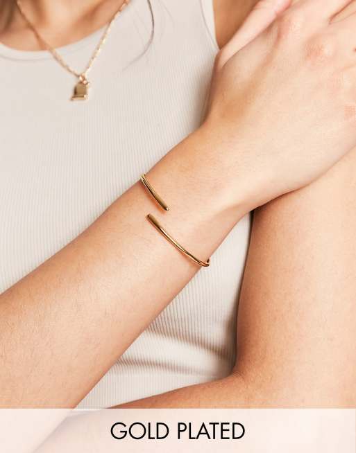 Brazalte de plata de ley chapada en oro de Astrid & Miyu