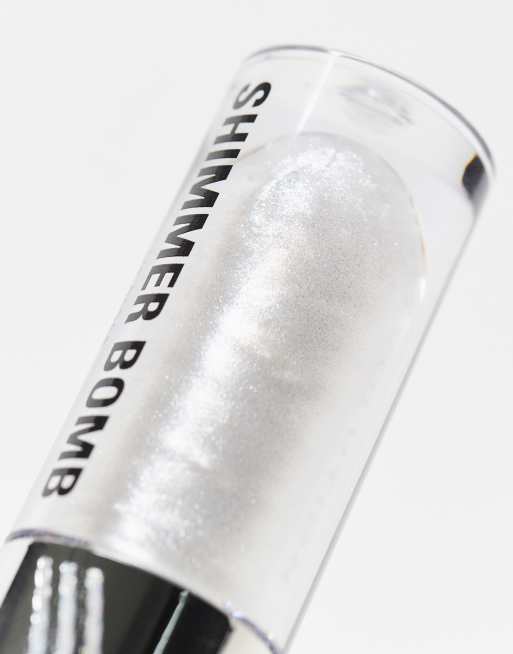 Brillo de labios Metallic Muse Shimmer Bomb de Revolution: Tono Frosted Muse, 4 de 4