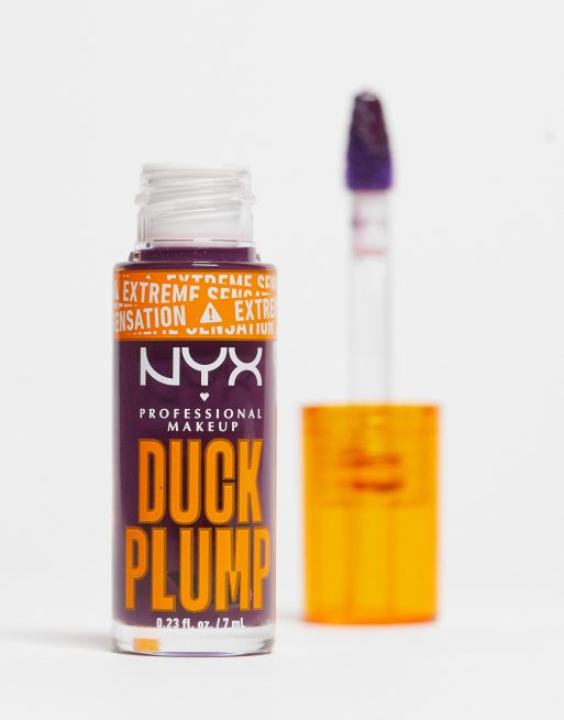 Brillo de labios voluminizador Duck Plump Lip de NYX Professional Makeup: Pure Plum-P, 3 de 4