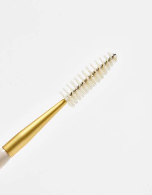 Brocha de maquillaje para cejas The Brow Brush #28 de Spectrum Sculpt x Ash K Holm, 4 de 4