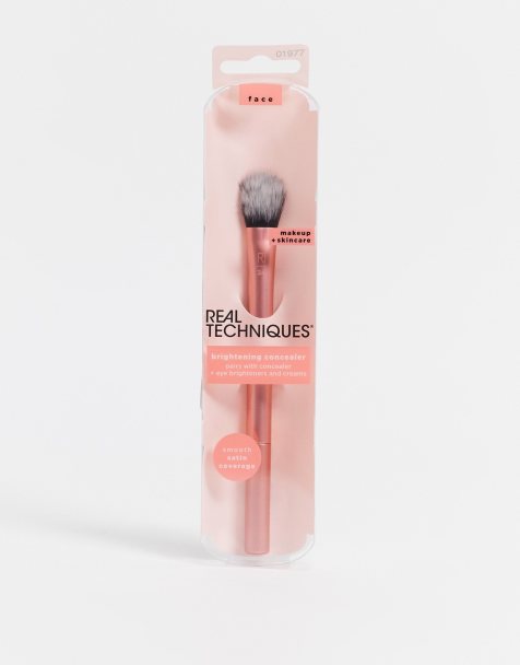 Brocha para aplicar corrector e iluminar deReal Techniques - view 1