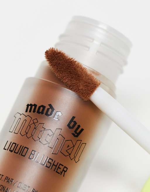 Bronceador Blursh de Made By Mitchell: Tono Toned Up, 2 de 4