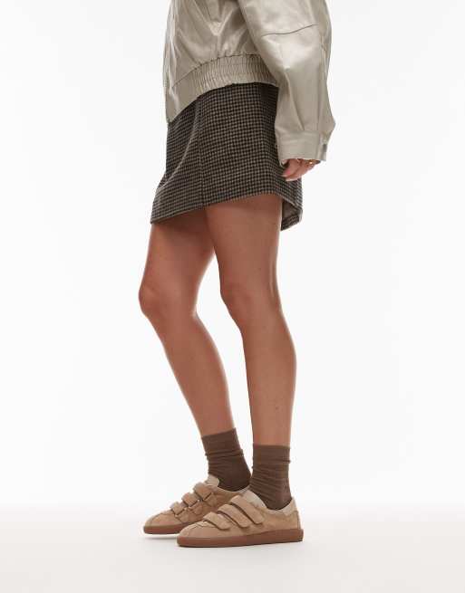 Bronx Bobbie rubber sole sneakers with velcro straps in suede sand, 4 of 5