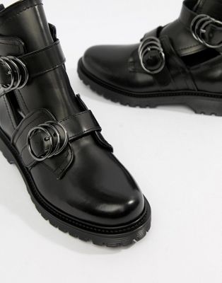 bronx cut out boots