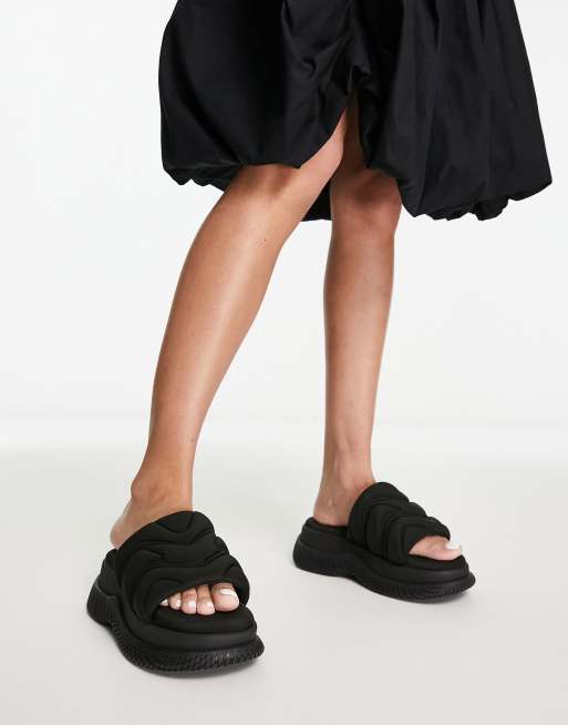 Bronx Bru-te chunky tech sliders in black