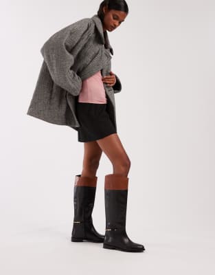 Bronx Fe-lise Contrast Detail Riding Boot In Black