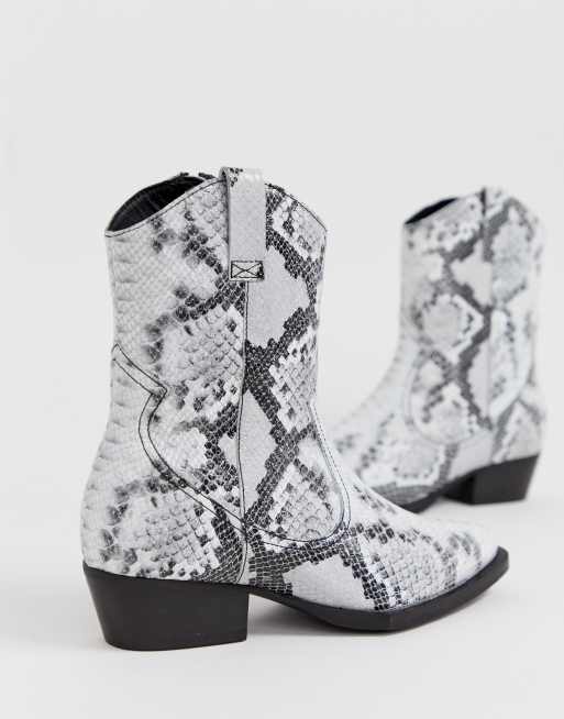 Bronx shop snake boots