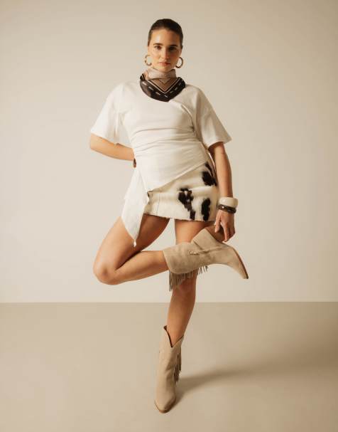 Bronx - Jukeson - Stivali stile western in camoscio color sabbia con nappine - view 1