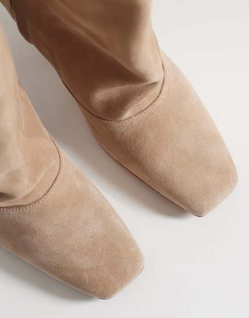 Bronx Lux-yy slouchy kitten heel knee boots in sand suede, 2 of 4