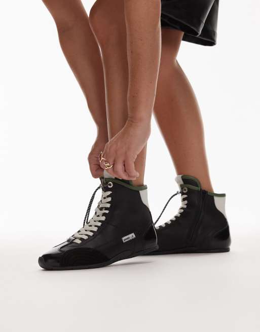 Bronx Myr-aa lace up boxing boot in black, 2 of 5