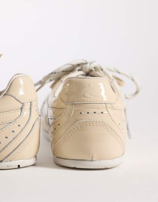 Bronx Myr-aa sneakers in patent butter yellow, 3 of 5