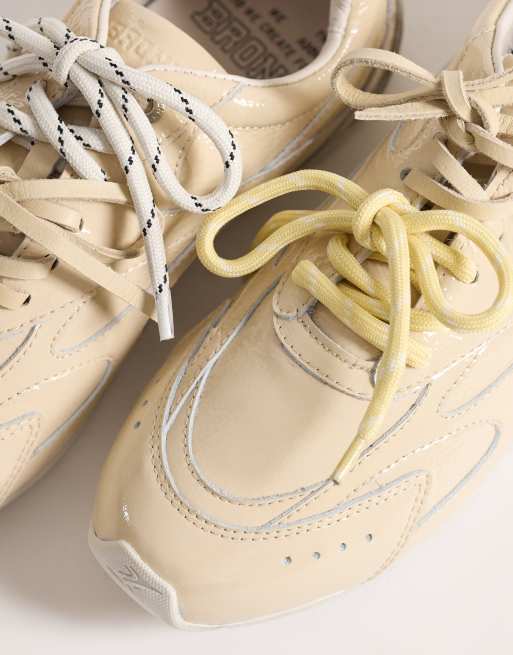 Bronx Myr-aa trainers in patent butter yellow, 4 of 5
