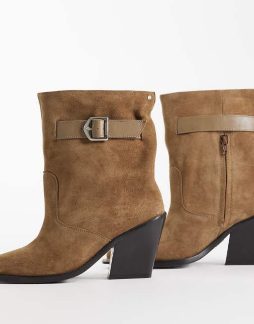 Bronx - New-Kole - Botines beis oscuro de caña alta de estilo wéstern con hebilla de ante, 4 de 4