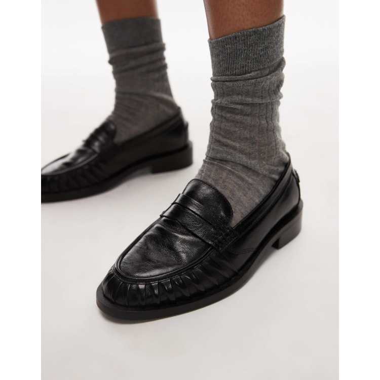 208466046-1-black?$n_750w$&wid
