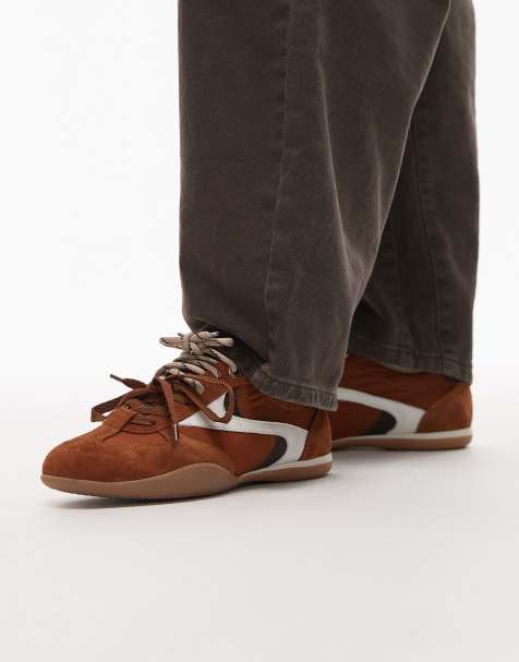 Bronx Park-err leather sneakers with contrast laces in camel - view 1
