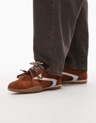 Bronx - Park-err - Leder-Sneaker in Camel mit Kontrast-Schnürsenkeln-Neutral