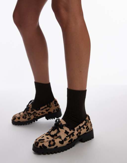 Leopard fashion print boat shoes