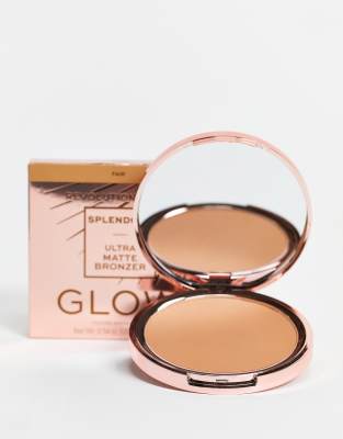 фото Бронзатор revolution glow splendour bronzer - fair (светлый)-коричневый цвет