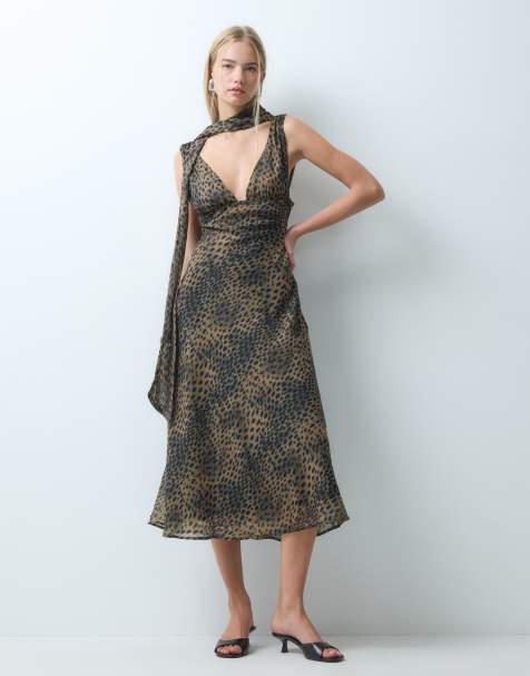 Bronze Snake vestido midi con cuello de pico y pañuelo con estampado animal marrón - view 1
