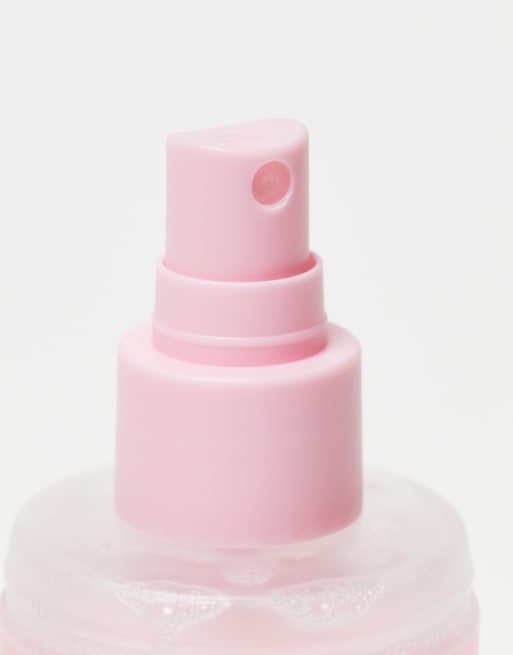 Bruma fijadora Super Fix Spritzer de Doll Beauty, 3 de 4
