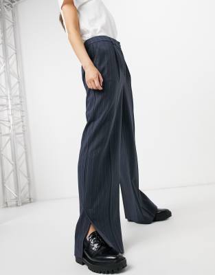 Брюки с принтами  Asos Брюки с широкими штанинами в тонкую полоску Selected Femme-Многоцветный