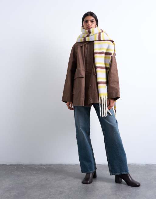 Bufanda amarilla, burdeos y azul a rayas estilo manta Sydney de Topshop, 3 de 3