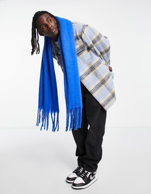 Bufanda azul cobalto tipo manta de tejido texturizado de ASOS DESIGN