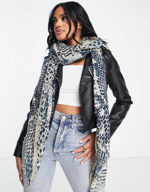 Bufanda azul estampada de Becksöndergaard