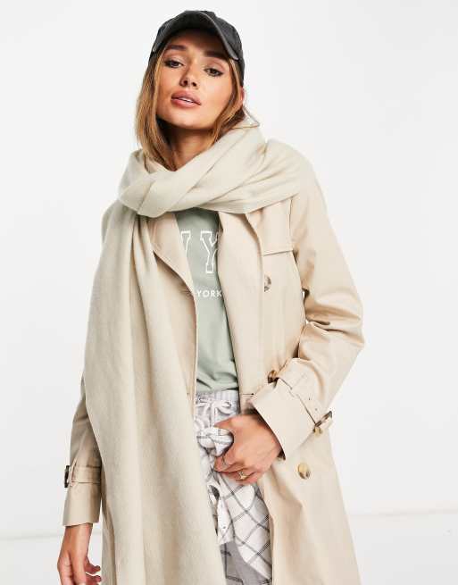 Bufanda camel claro con borde desflecado de ASOS DESIGN - CAMEL