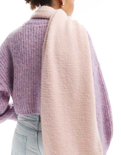 Bufanda rosa pastel de punto mullido de Cotton On, 2 de 4