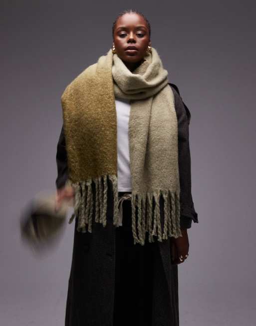 Bufanda verde tipo manta con diseño degradado Sydney de Topshop