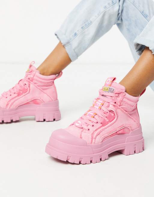 Pink 2025 buffalo boots