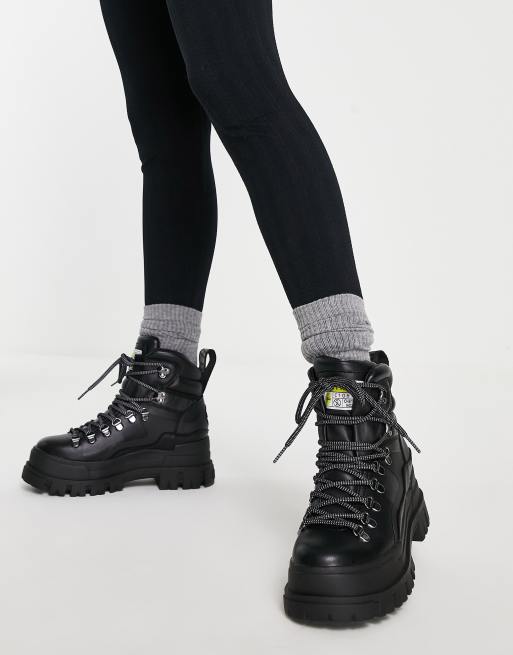 buffalo vegan aspha flat ankle boots in black