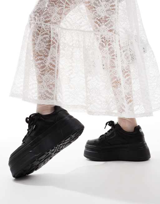Buffalo Besu chunky sneakers in black