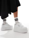 Buffalo Besu chunky sneakers in white