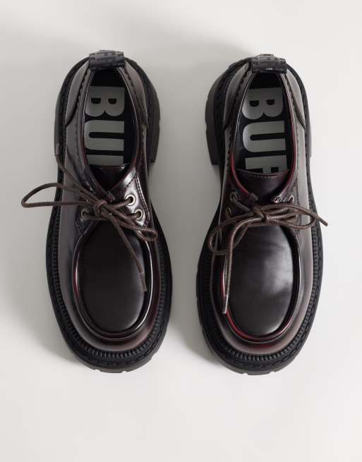 Buffalo Chunky lace-up shoes in cherry red, 4 of 4