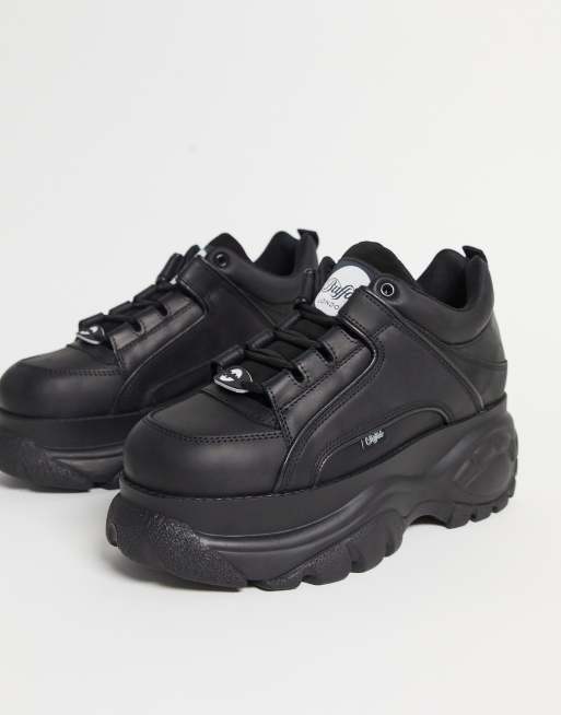 Black store buffalo trainers