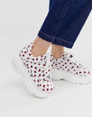 Buffalo classic low top chunky platform trainers in heart print | ASOS