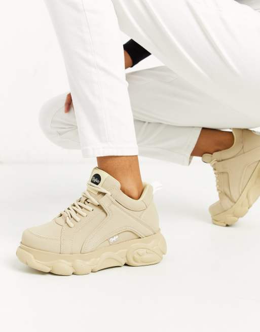 spænding overfladisk dragt Buffalo Colby exclusive low platform chunky sneakers in cream | ASOS