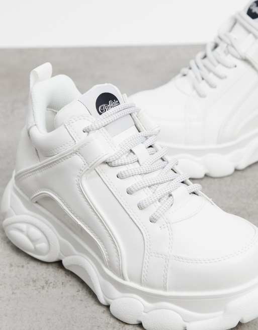 Buffalo - Corin - Sneakers basse bianche con plateau, 2 di 4