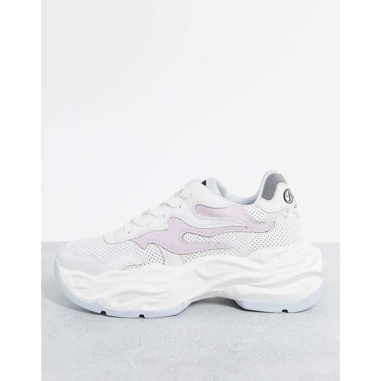 chaussure buffalo avec flamme